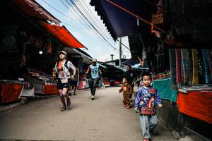 BIB: 
                            <button type="button" onclick="openModal(25541939)" class="btn btn-primary btn-sm float-right btn-popup" data-toggle="modal" data-target=".modal-high-quality">
                        <i class="fas fa-shopping-cart"></i> Add to Cart
                    </button>
                                            <button type="button" onclick="isThisMe(25541939, true)" class="btn btn-success btn-sm float-right btn-popup btn-isme hidden" data-toggle="tooltip" data-placement="bottom" title="นี่คือรูปของคุณใช่ไหม คลิกที่นี่เพื่อเอาเข้าอัลบั้ม">
                        <i class="fas fa-plus"></i> Add to album
                    </button>
                    <button type="button" onclick="isThisMe(25541939, false)" class="btn btn-warning btn-sm float-right btn-popup btn-isnotme hidden">
                        <i class="fas fa-ban"></i> Remove from album
                    </button>